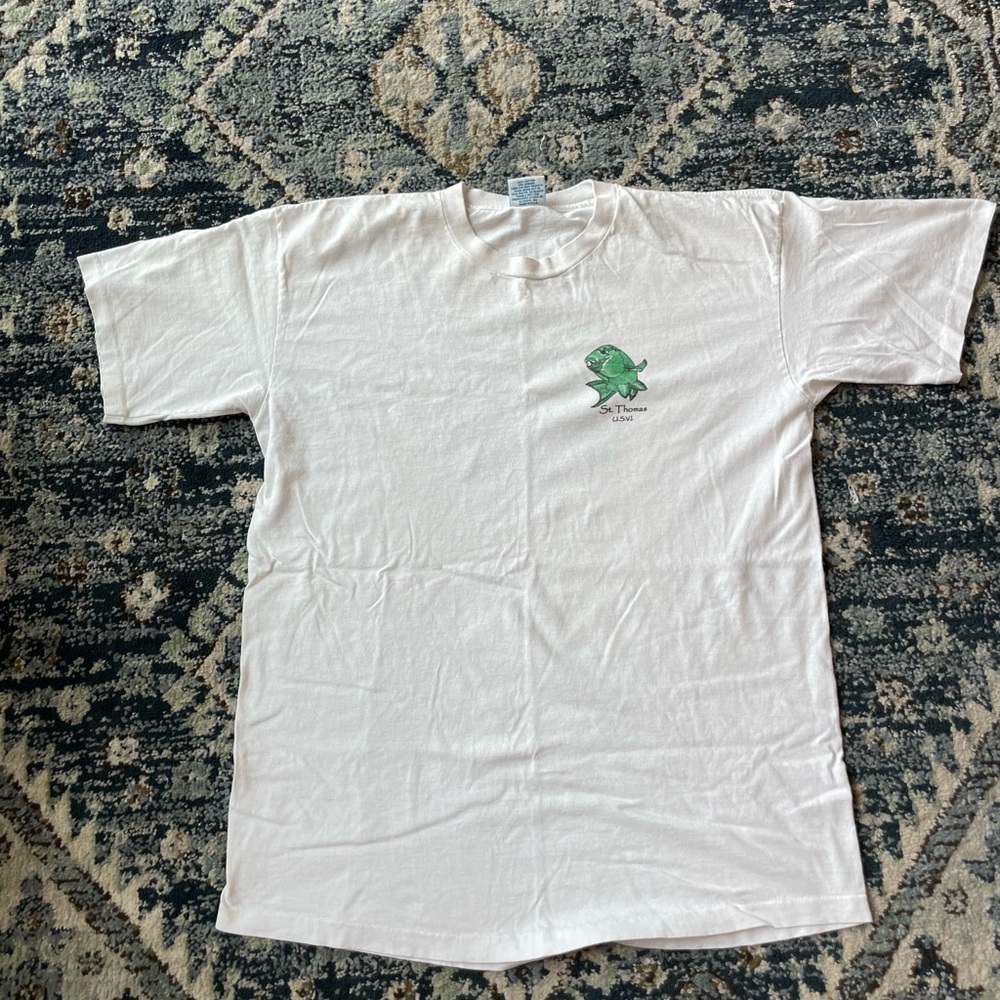 Vintage Saint Thomas t shirt